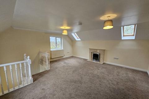 2 bedroom apartment to rent, Buckland Close, Bideford