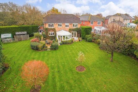 5 bedroom detached house for sale, Deer Park, Henfield