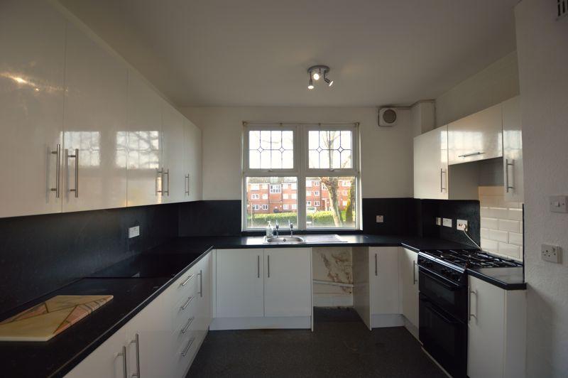 Dining kitchen