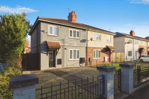 3 bedroom semi-detached house for sale, Askew Avenue, Hull