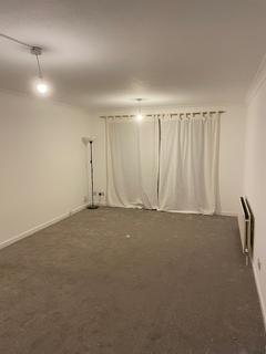 1 bedroom flat to rent, Wellington Road, Enfield EN1