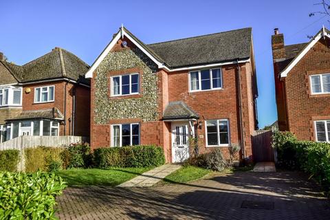 4 bedroom detached house for sale, Chartridge Lane, Chesham