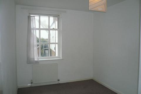 2 bedroom apartment to rent, Cinque Ports Street, Rye