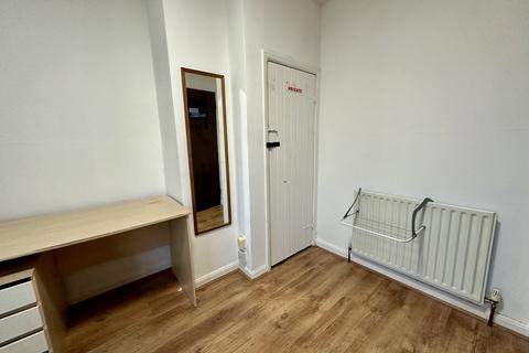 1 bedroom in a house share to rent, Filton Avenue