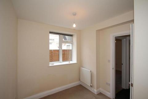 2 bedroom flat to rent, Christchurch Road, Bournemouth