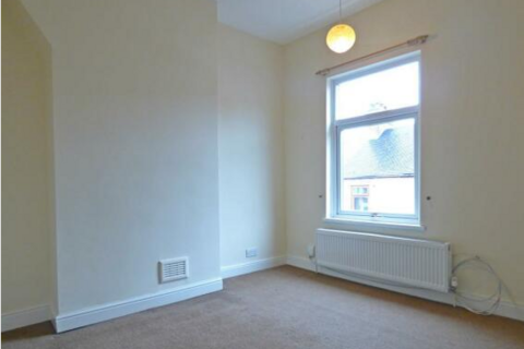 2 bedroom terraced house to rent, Turner Street, Birches Head, Stoke On Trent, ST1