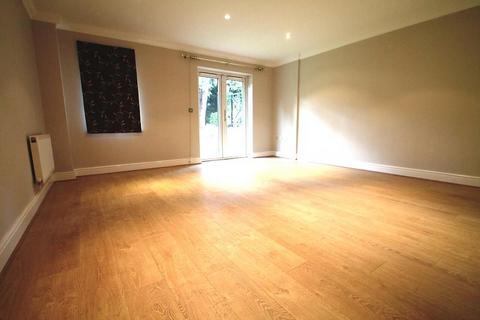 2 bedroom apartment to rent, Windermere Road, Reigate, RH2