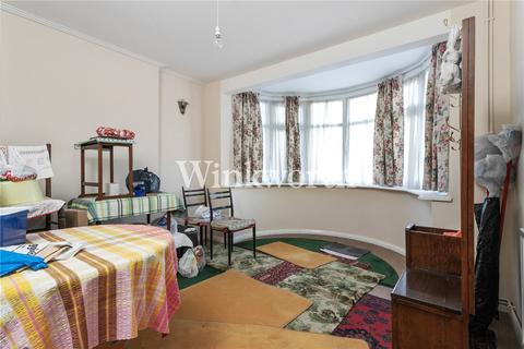 3 bedroom semi-detached house for sale, Pasteur Gardens, London, N18