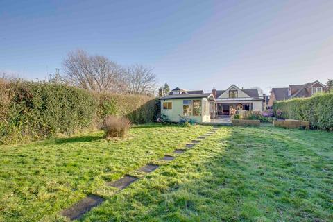 4 bedroom chalet for sale, Honor Road, Great Missenden HP16