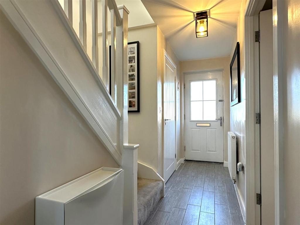 Entrance Hall 633