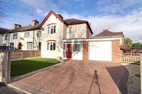 3 bedroom end of terrace house for sale, Fairway, Stafford ST16