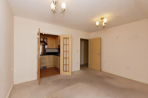 1 bedroom apartment for sale, Sycamore Grange, Fleet GU51