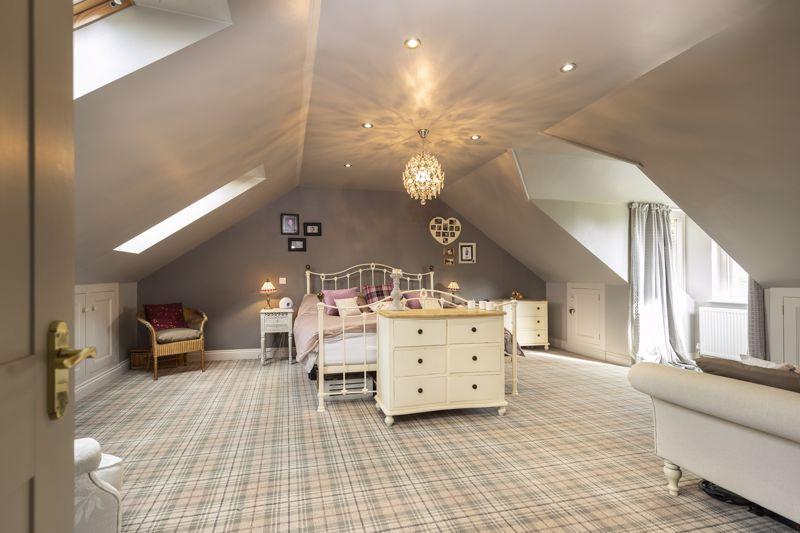 Principal bedroom