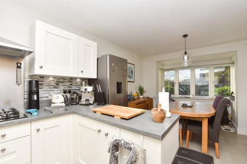 4 bedroom detached house for sale, Peabarn Road, Horley, Surrey