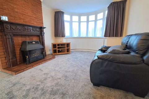 3 bedroom semi-detached house for sale, Shepheard Road, Sheldon, Birmingham