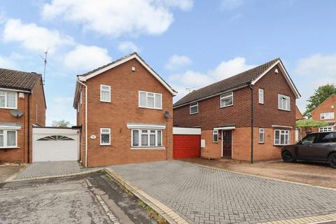 4 bedroom link detached house for sale, Blakeney Drive, Warden Hills, Luton, Bedfordshire, LU2 7AL