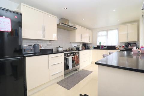 4 bedroom link detached house for sale, Blakeney Drive, Warden Hills, Luton, Bedfordshire, LU2 7AL