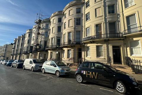 Studio to rent, Brunswick Place, Hove, BN3 1ND