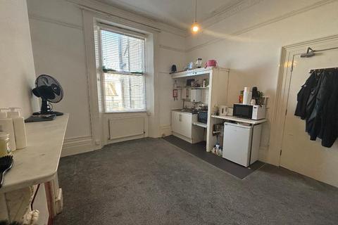 Studio to rent, Brunswick Place, Hove, BN3 1ND