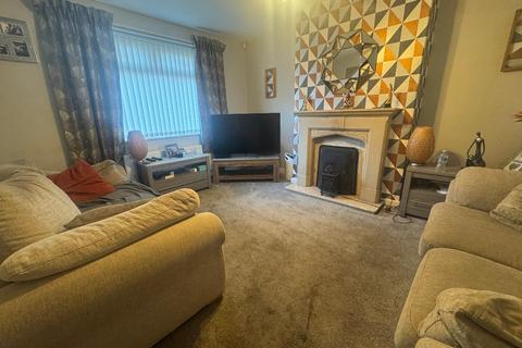 2 bedroom bungalow for sale, Broadway, Chadderton, Oldham, OL9 0AD