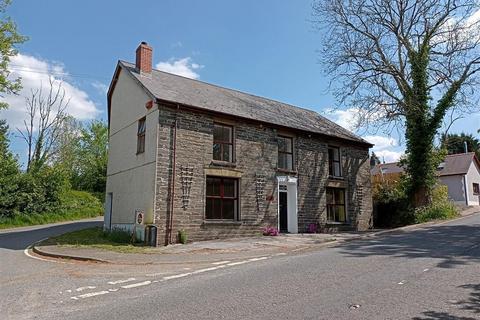 4 bedroom detached house for sale, Saron Road, Llangeler, Llandysul, Carmarthenshire, SA44 5EY