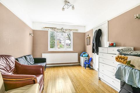 3 bedroom semi-detached house for sale, Western Road, Mitcham, CR4