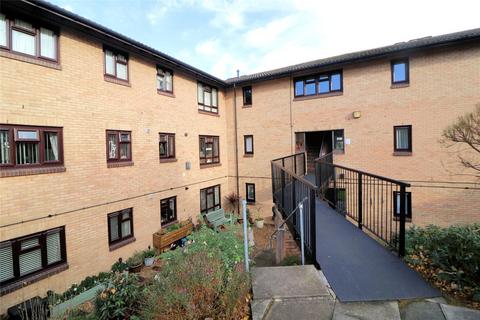 1 bedroom flat for sale, Lesney Park Road, Erith, DA8