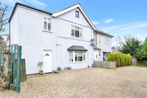 2 bedroom flat for sale, Tunbury Avenue, Walderslade, Kent, ME5