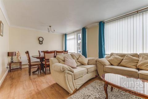 37 Lower Meadow, Harlow, CM18 7RD