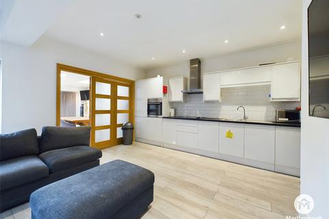 1 bedroom property to rent, Harold Road, Leytonstone, London, E11