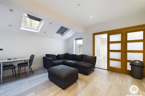 1 bedroom property to rent, Harold Road, Leytonstone, London, E11