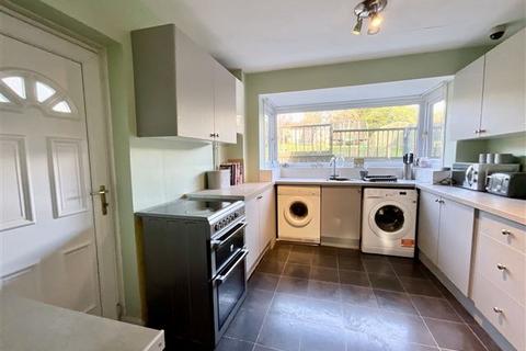 3 bedroom semi-detached house for sale, Haxby Place, Sheffield, S13 7BS