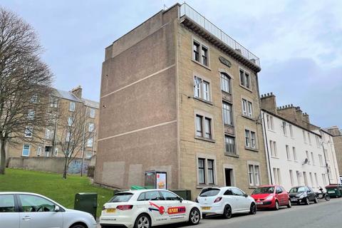 1 bedroom flat to rent, 28 G/R Cleghorn Street, ,