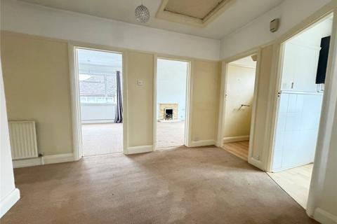 3 bedroom apartment to rent, Bedford Avenue, Barnet, EN5