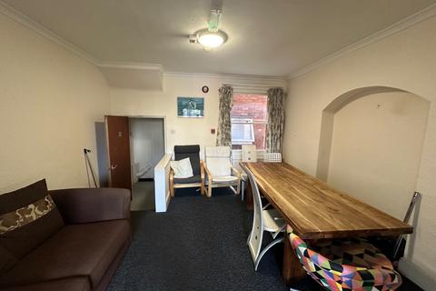 undefined, Room 9 Acorn House, Russell Terrace