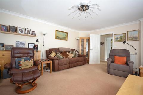 2 bedroom detached bungalow for sale, Margards Lane, Verwood