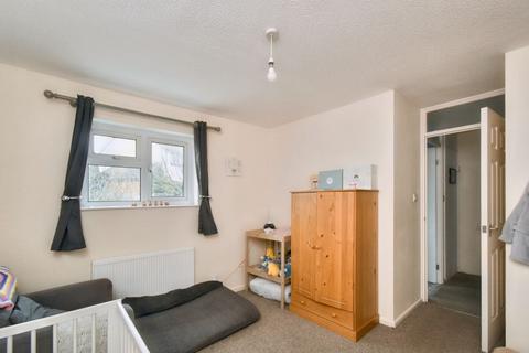 60 Godfreys Gardens, Bow, Crediton, EX17 6HT
