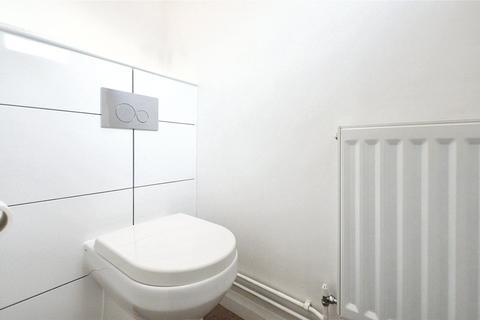 2 bedroom terraced house to rent, Newtown Road, Bishop`s Stortford, Herts, CM23