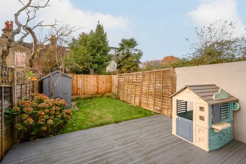 29 Newton Road, London, SW19 3PJ