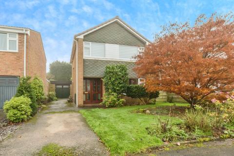 3 bedroom detached house for sale, Riverside Crescent, Holmes Chapel CW4