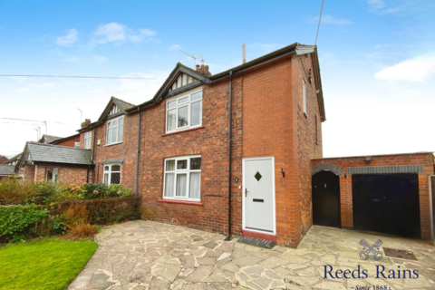 3 bedroom semi-detached house for sale, Twemlow Lane, Crewe CW4