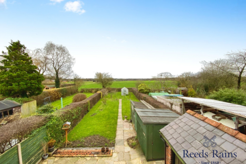 3 bedroom semi-detached house for sale, Twemlow Lane, Crewe CW4