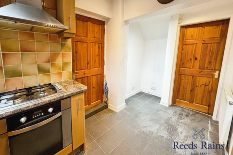 2 bedroom end of terrace house for sale, Shipley Close, East Yorkshire HU9