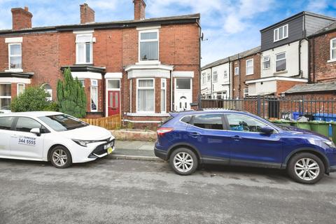 2 bedroom end of terrace house for sale, Higher Henry Street, Greater Manchester SK14