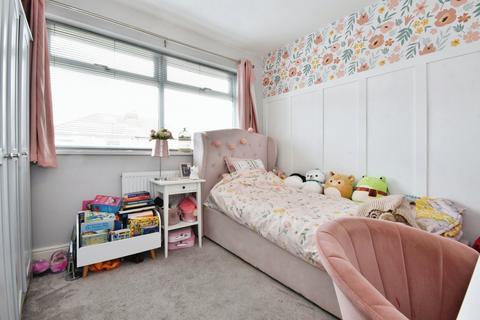 72 Belmont Avenue, Denton, Manchester, M34 3QB