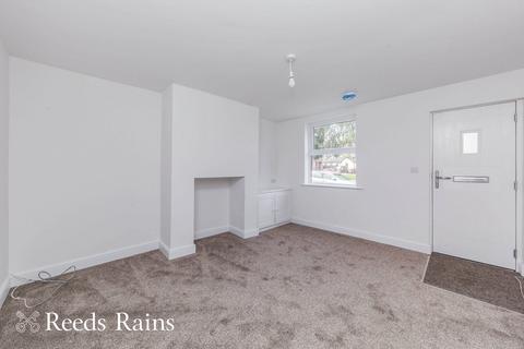 2 bedroom terraced house to rent, Green Street, Cheshire SK10