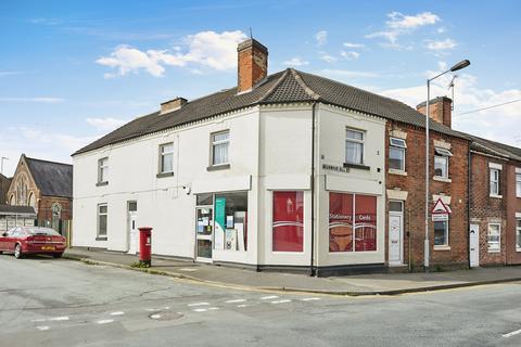 5 bedroom end of terrace house for sale, Bearwood Hill Road, Staffordshire DE15