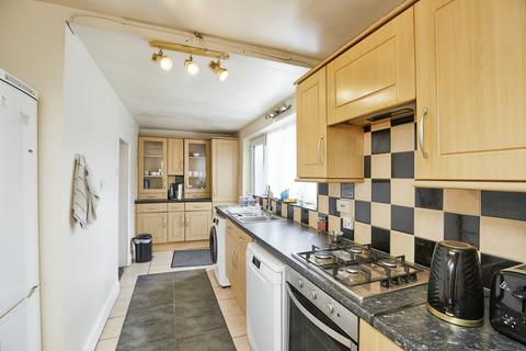 5 bedroom end of terrace house for sale, Bearwood Hill Road, Staffordshire DE15