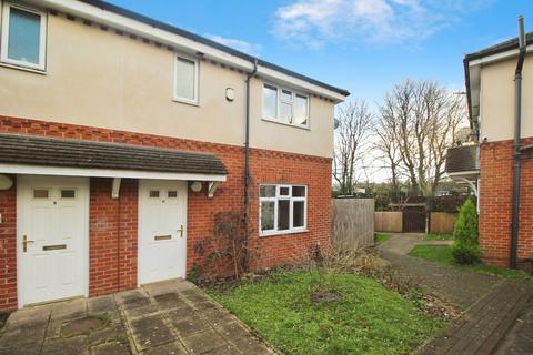 3 bedroom semi-detached house to rent, Stanhall Mews, Pudsey LS28