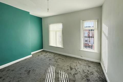 153 Gerald Road, Salford, M6 6BL
